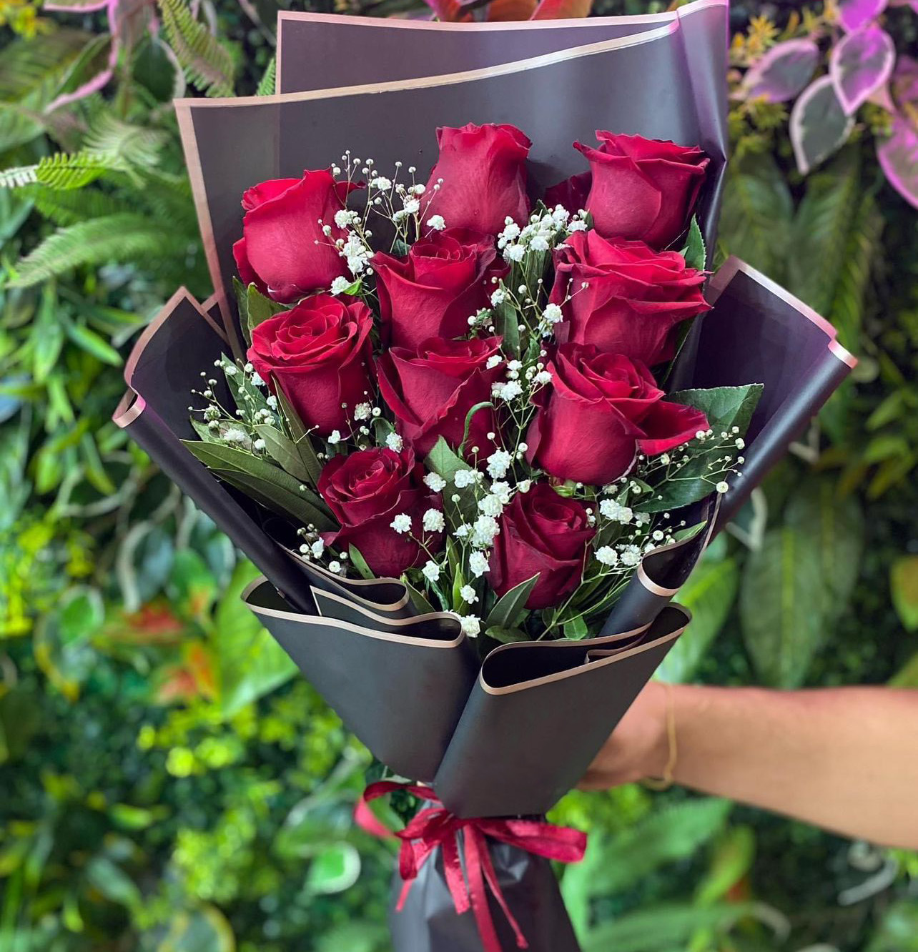 Red Flower Bouquet